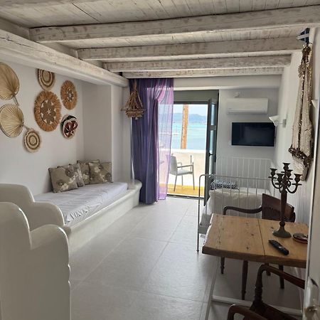 Elafonisos Elaion Hotel ภายนอก รูปภาพ